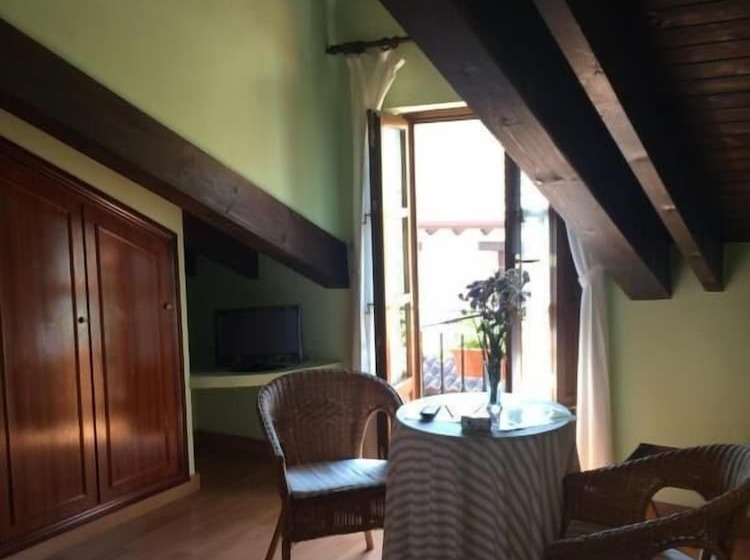 هتل روستایی La Casona De Nueva