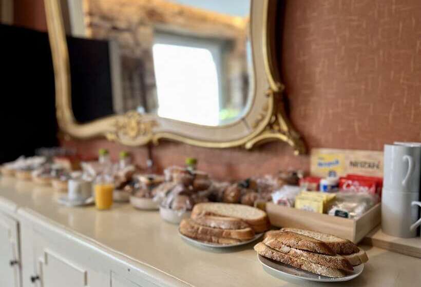 هتل روستایی Posada Villa Rosa