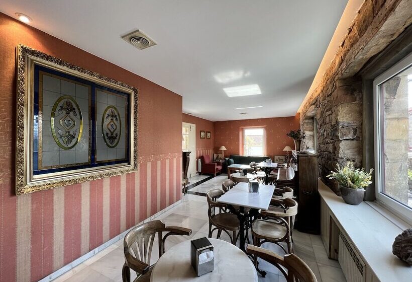 هتل روستایی Posada Villa Rosa