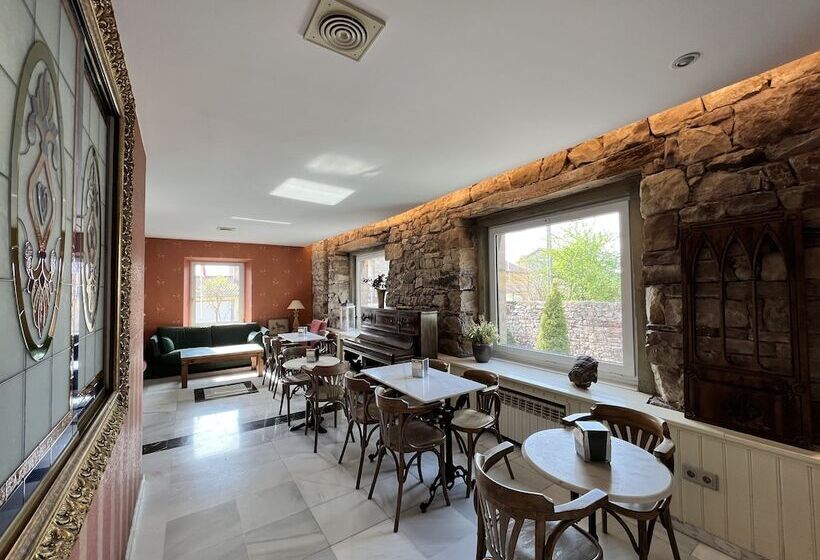 هتل روستایی Posada Villa Rosa