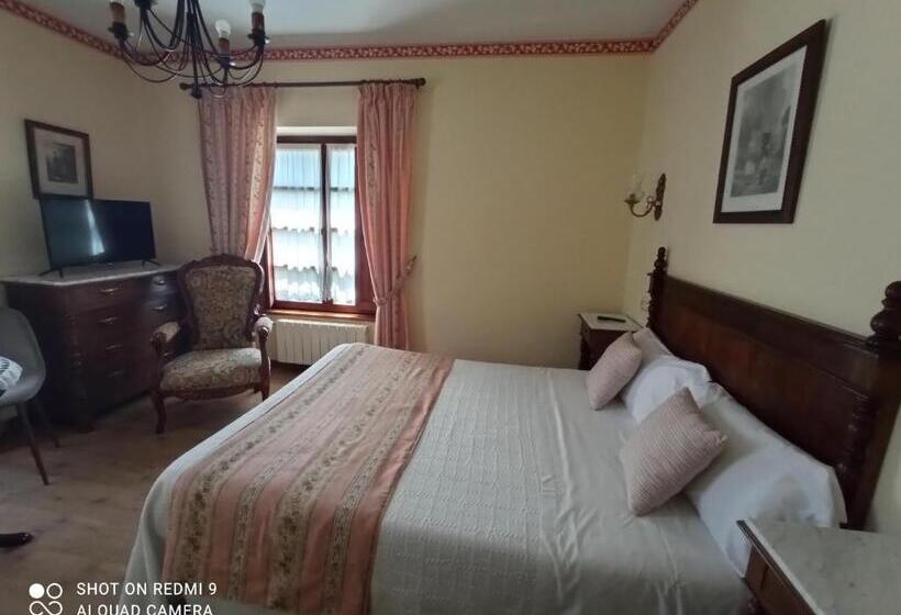 هتل روستایی Rural Ovio