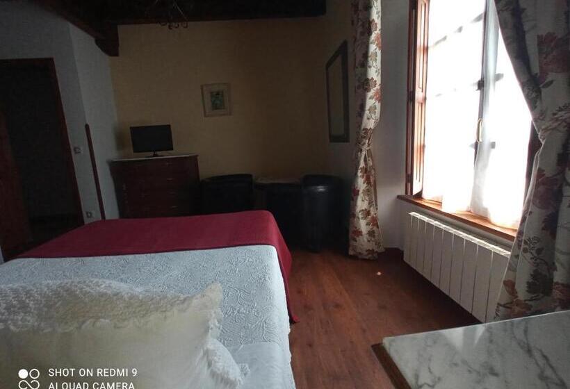 هتل روستایی Rural Ovio