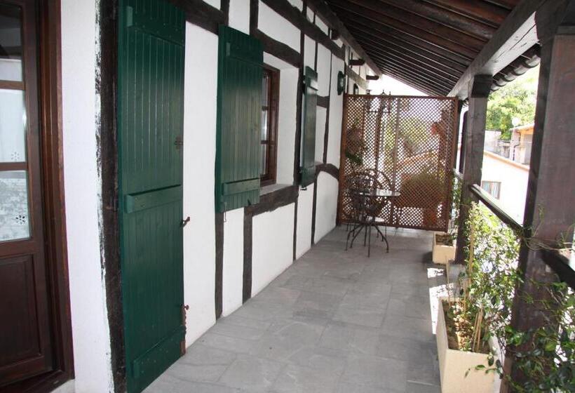 فندق ريفى Spa Atxaspi