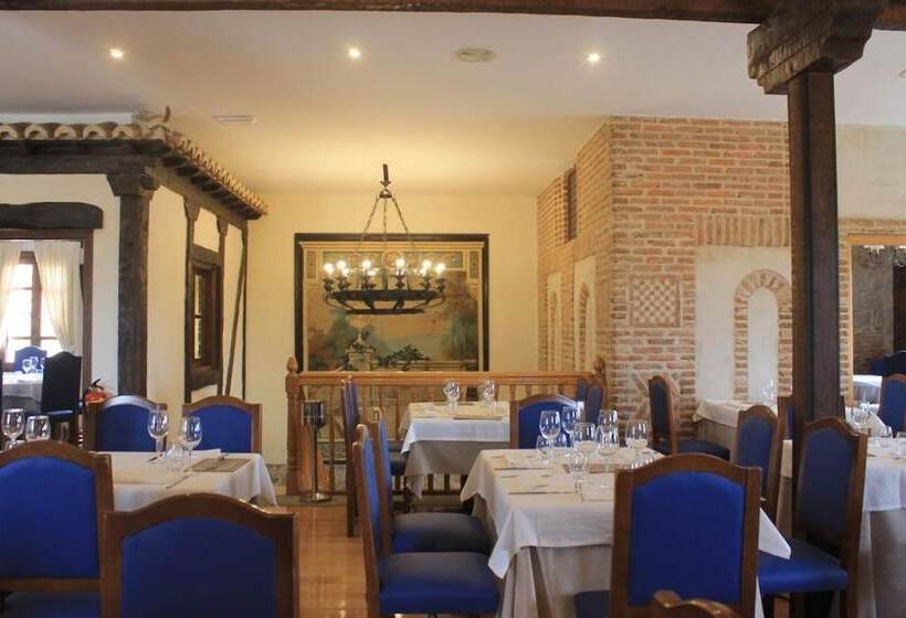 هتل روستایی Vettonia