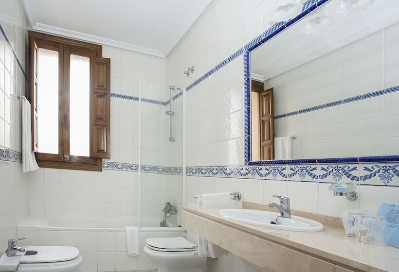 هتل روستایی Vettonia