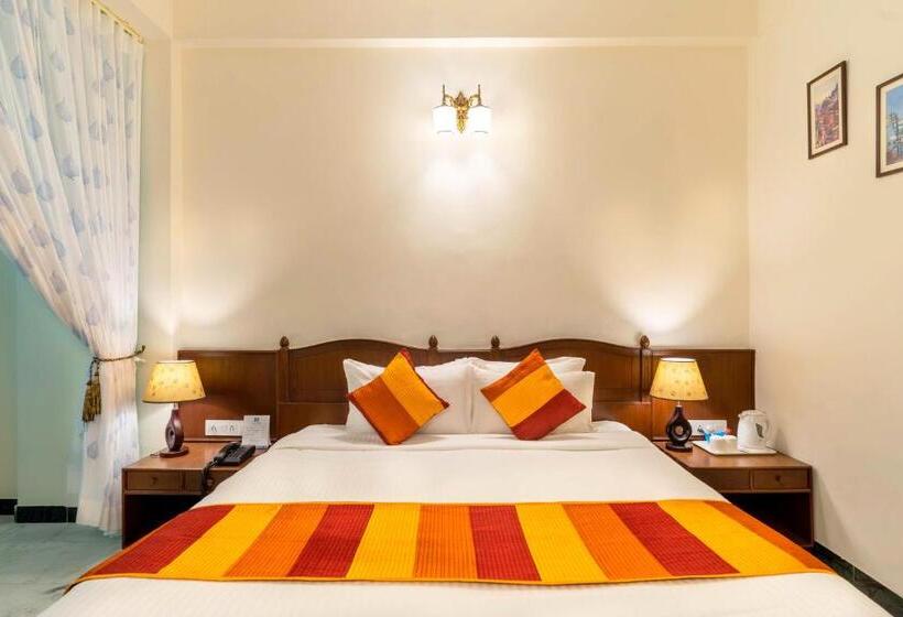 Sarovar   Lake Facing Boutique Hotel On Lake Pichola