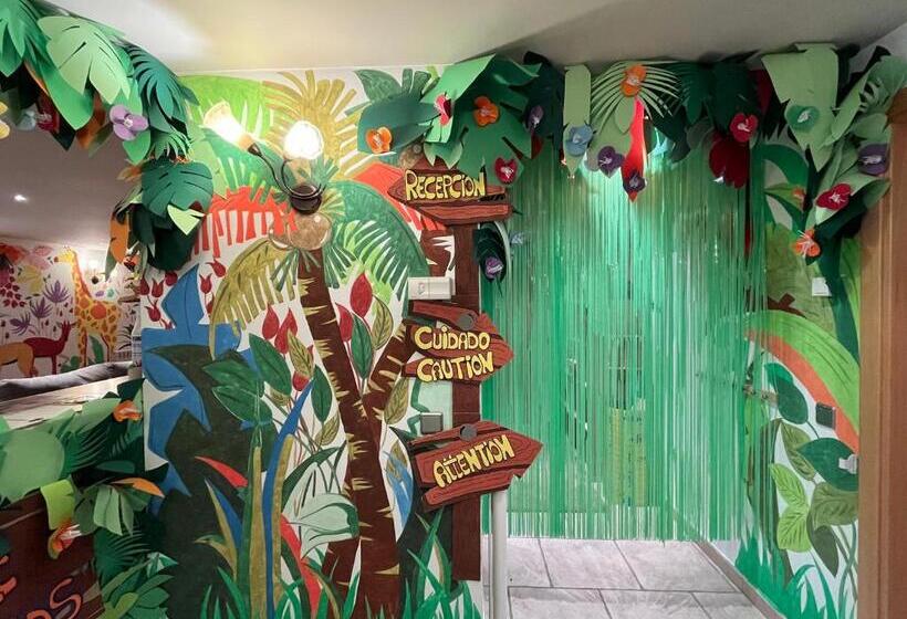 Wuau! Hotel Segle Xx