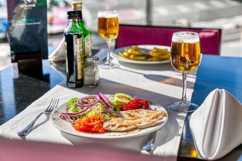 فندق Senator Parque Central