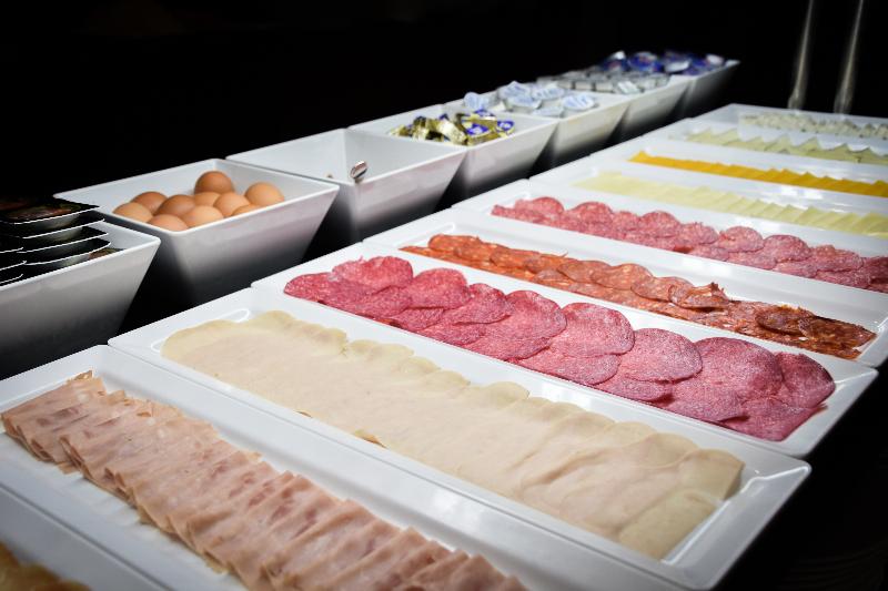 فندق Senator Parque Central