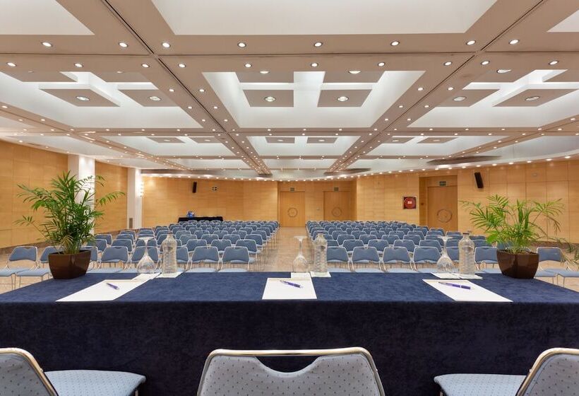 فندق Senator Parque Central