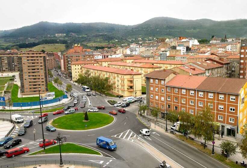 هتل Silken Monumental Naranco