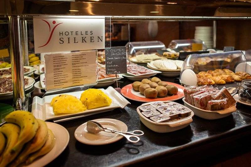 Отель Silken Sant Gervasi