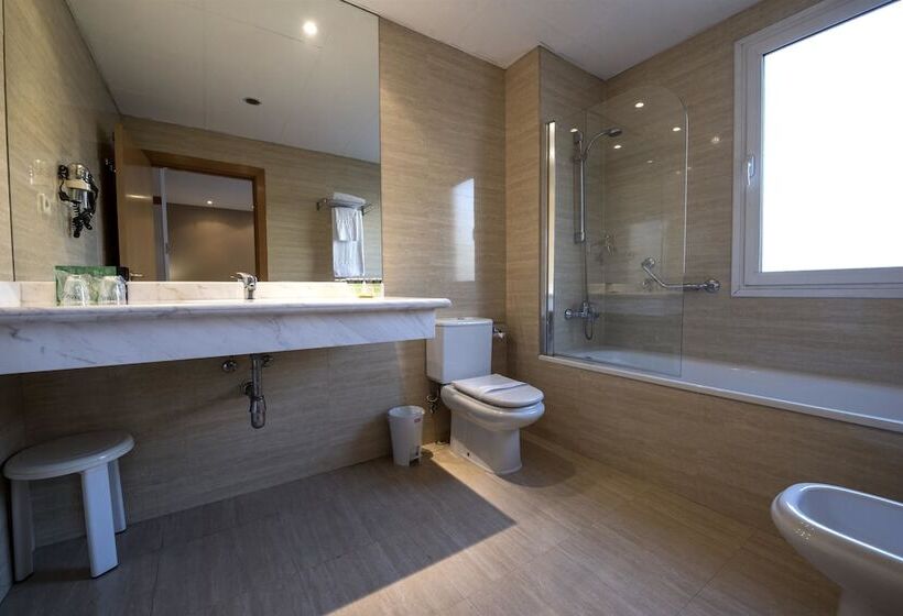 Отель Silken Sant Gervasi