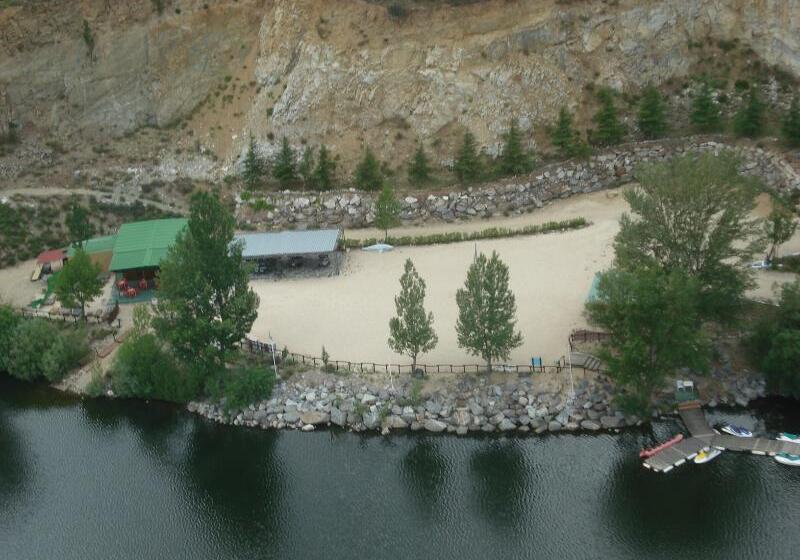 בית מלון כפרי Náyade