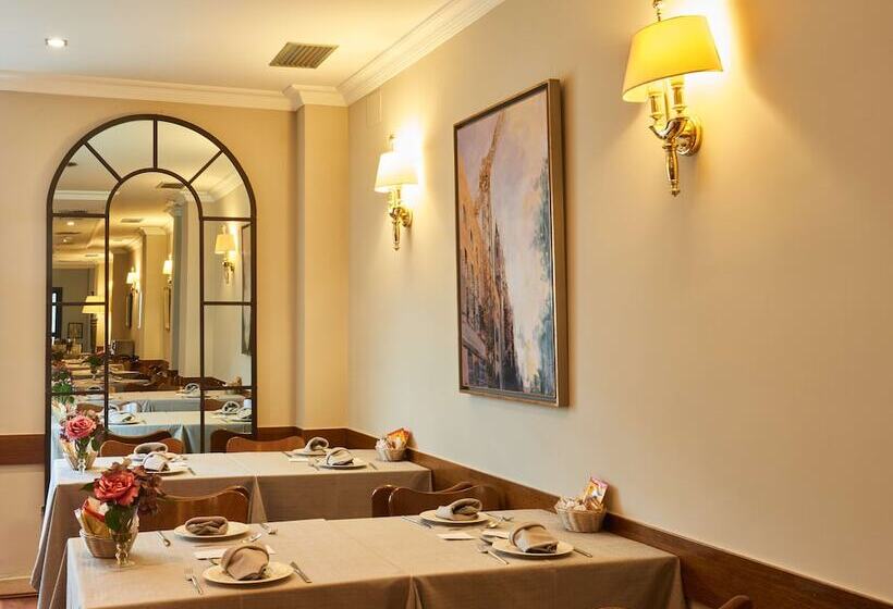 هتل Suites Barrio De Salamanca