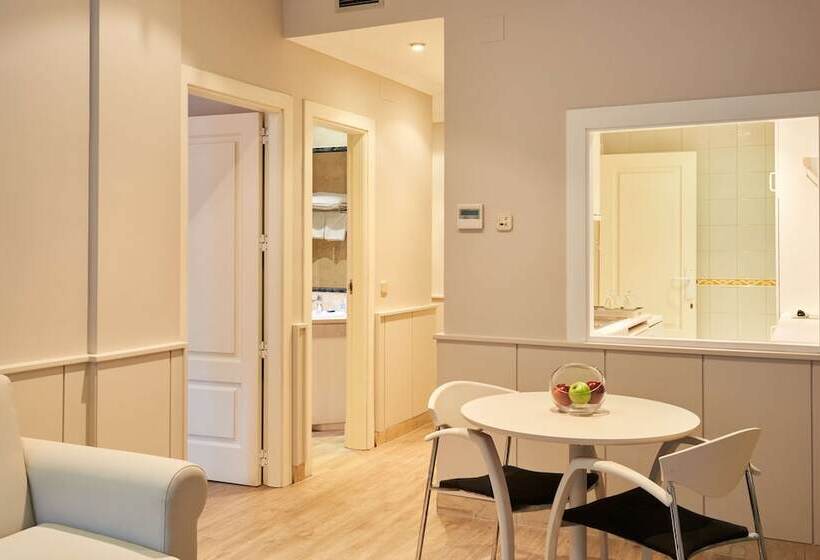 هتل Suites Barrio De Salamanca
