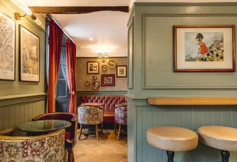 בית מלון כפרי The Kings Arms