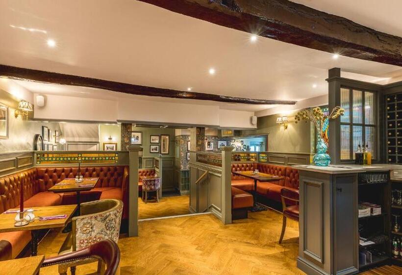 בית מלון כפרי The Kings Arms