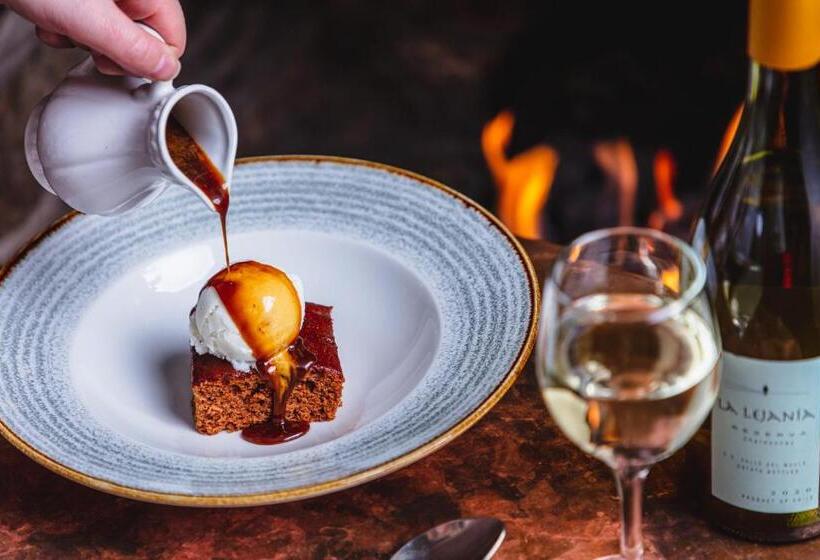 בית מלון כפרי The Kings Arms