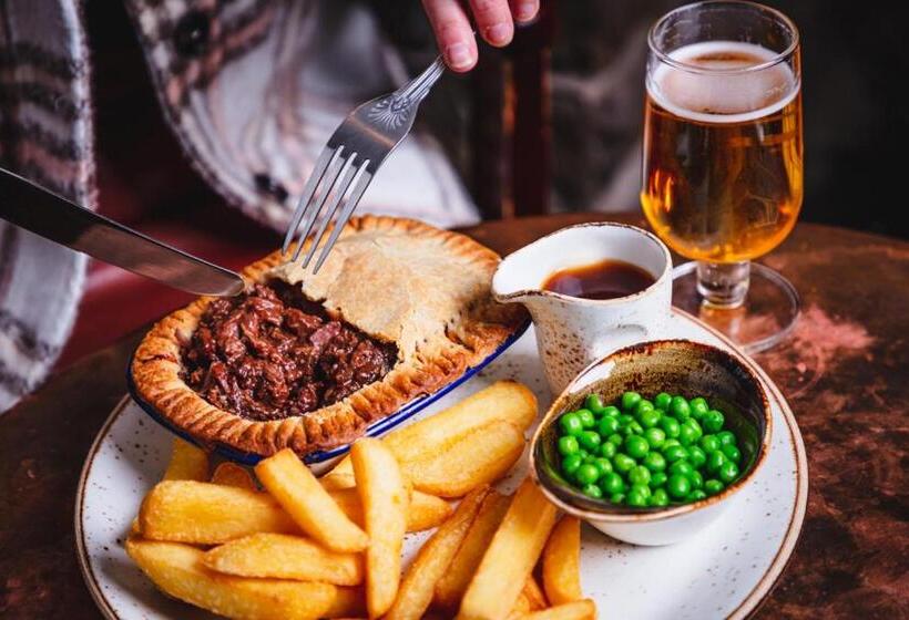 בית מלון כפרי The Kings Arms