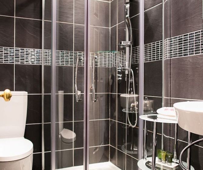 ホテル The Knoll Country House