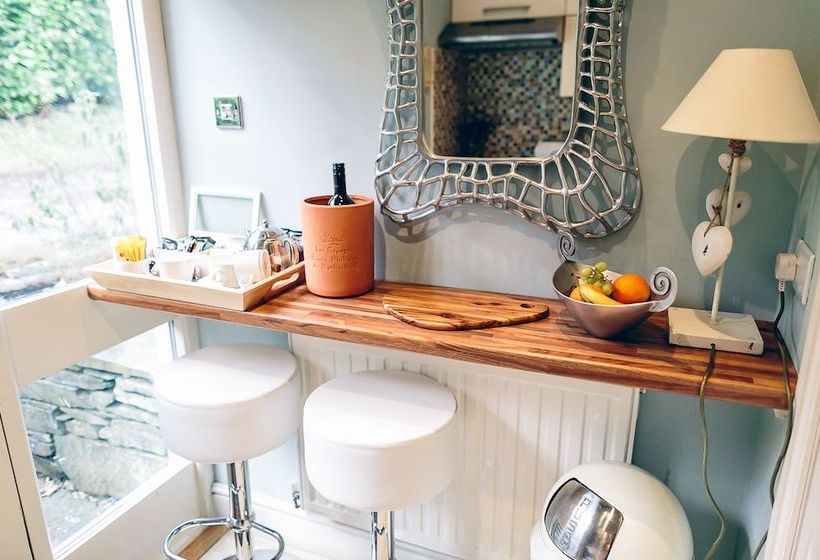 ホテル The Knoll Country House