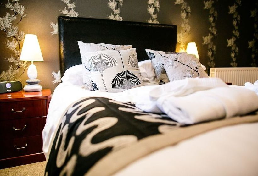 ホテル The Knoll Country House