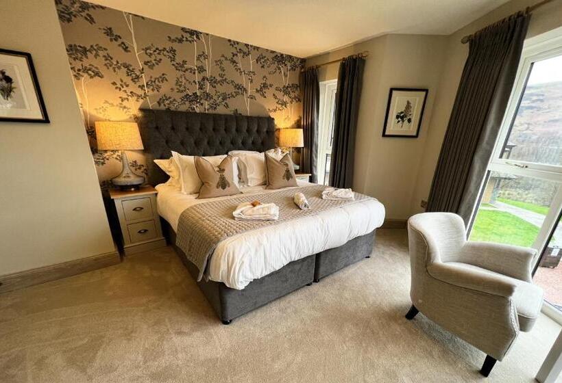 בית מלון כפרי The Mary Mount