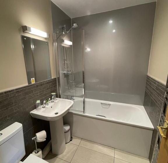 Отель The Mary Mount