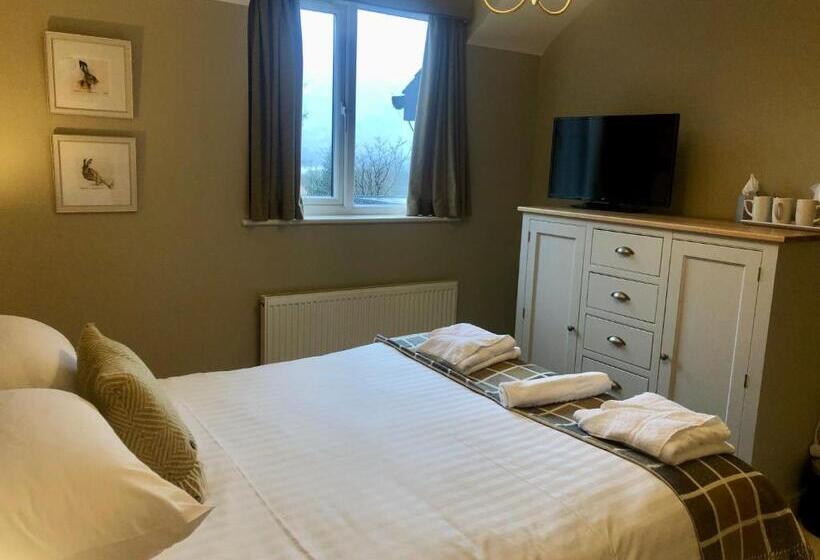 בית מלון כפרי The Mary Mount