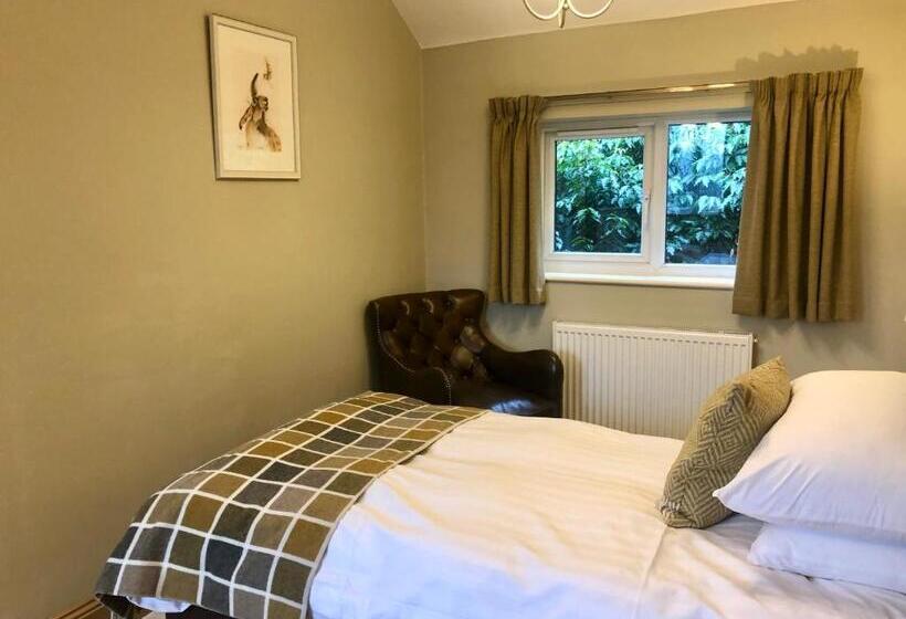 בית מלון כפרי The Mary Mount