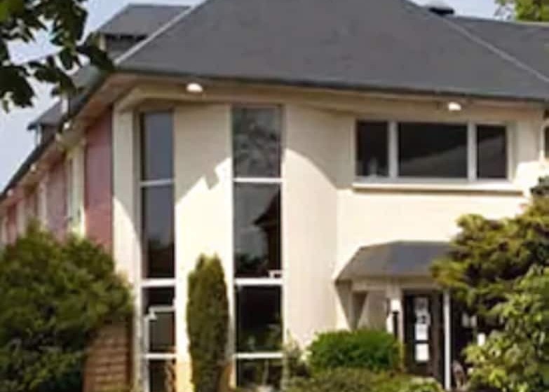 בית מלון כפרי The Originals City, Hôtel La Cour Carrée, Eu