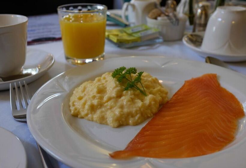 فندق The Willowsmere   Adults Only