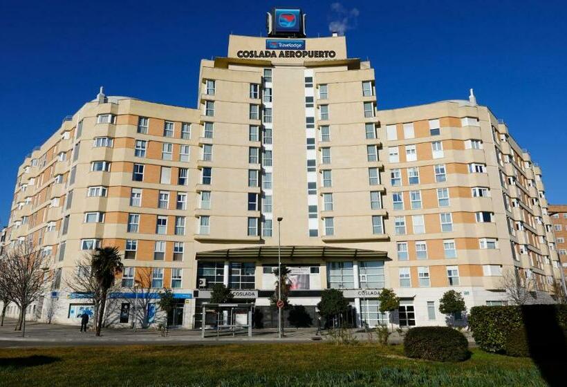 هتل Travelodge Madrid Coslada Airport
