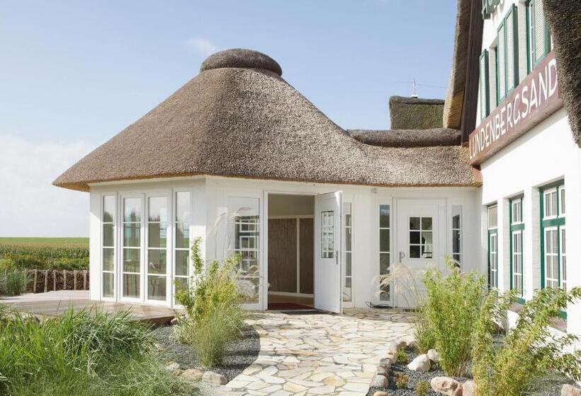 ホテル Und Spa Lundenbergsand