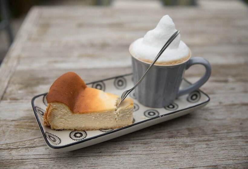 ホテル Und Spa Lundenbergsand