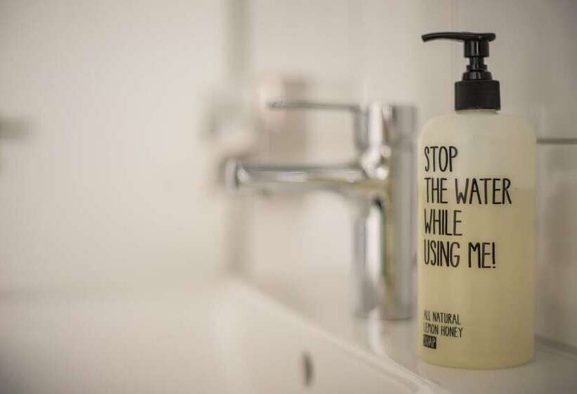 ホテル Und Spa Lundenbergsand