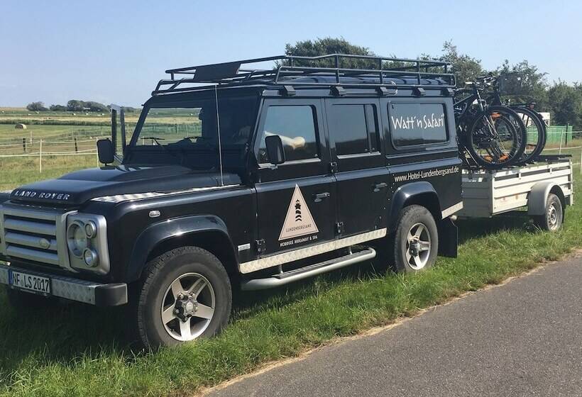 ホテル Und Spa Lundenbergsand