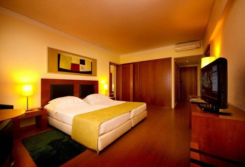 Отель Vila Gale Cerro Alagoa