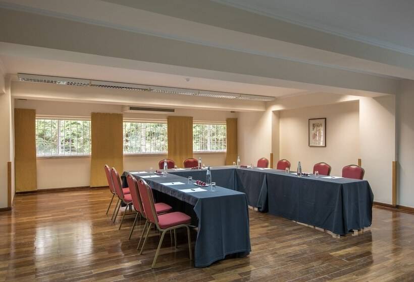 هتل Vila Gale Estoril  Adults Friendly