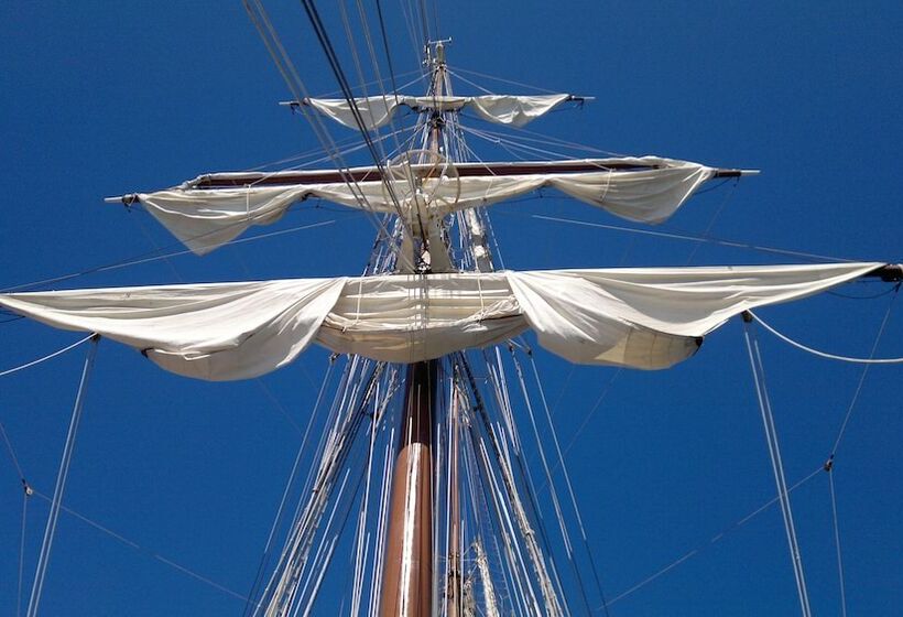 هتل Villa De Marin