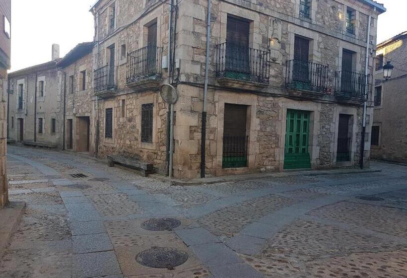 Отель Virginia R.h