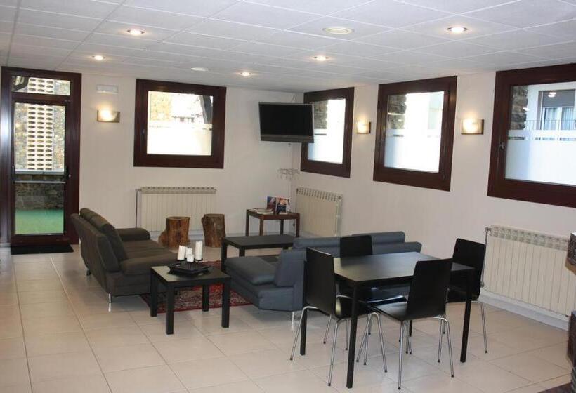 בית מלון כפרי Xalet Besoli