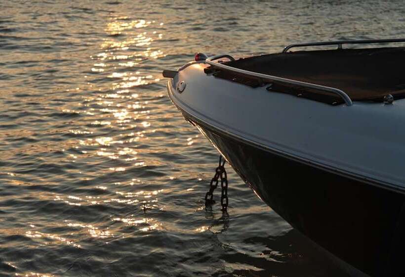 Yachting Hotel Mistral