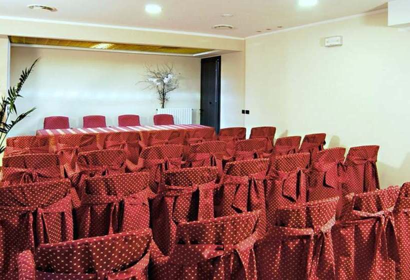 Yachting Hotel Mistral