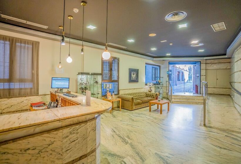 酒店 Yit Conquista De Toledo