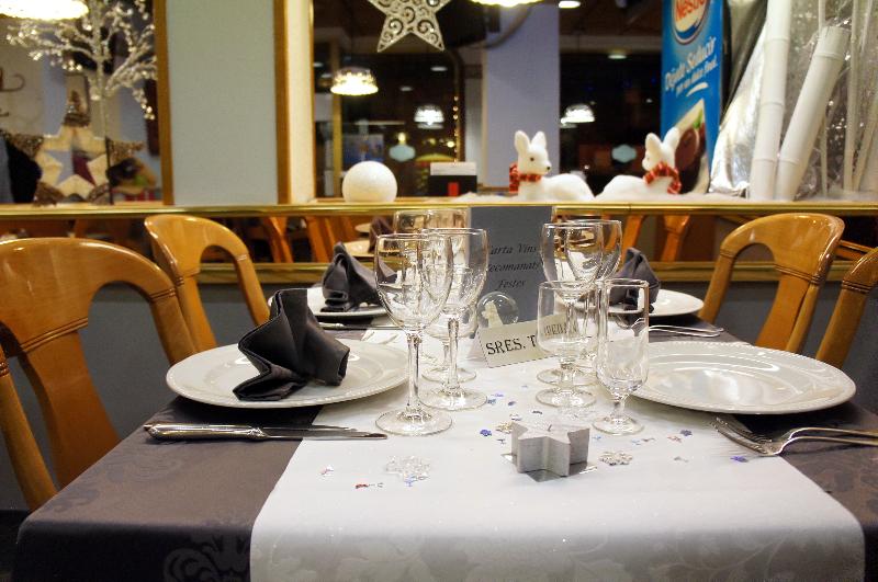 فندق YOMO Eureka