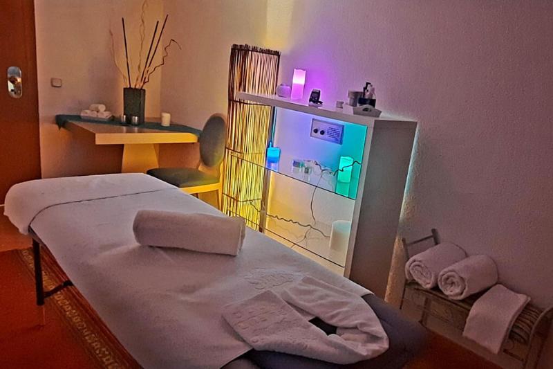 فندق YOMO Eureka