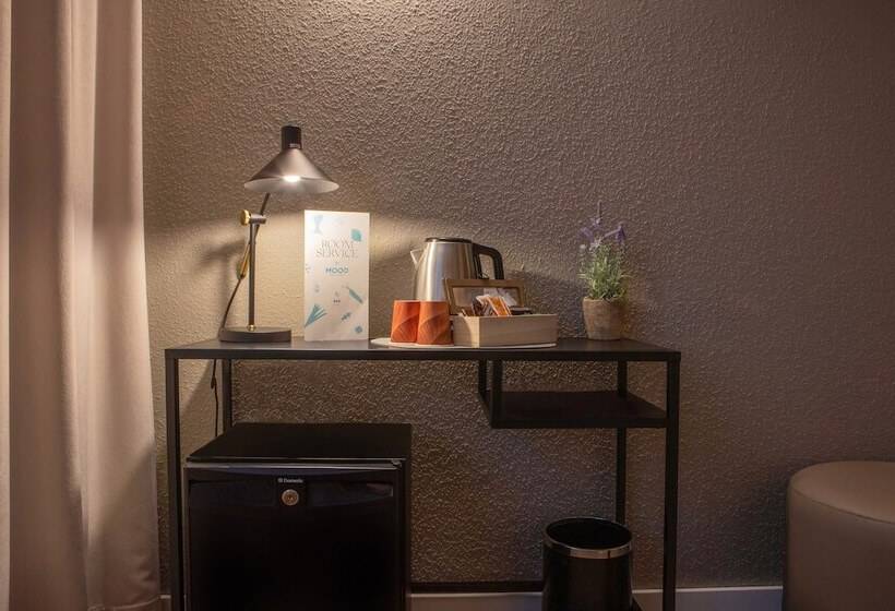 فندق YOMO Eureka