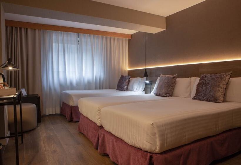 فندق YOMO Eureka